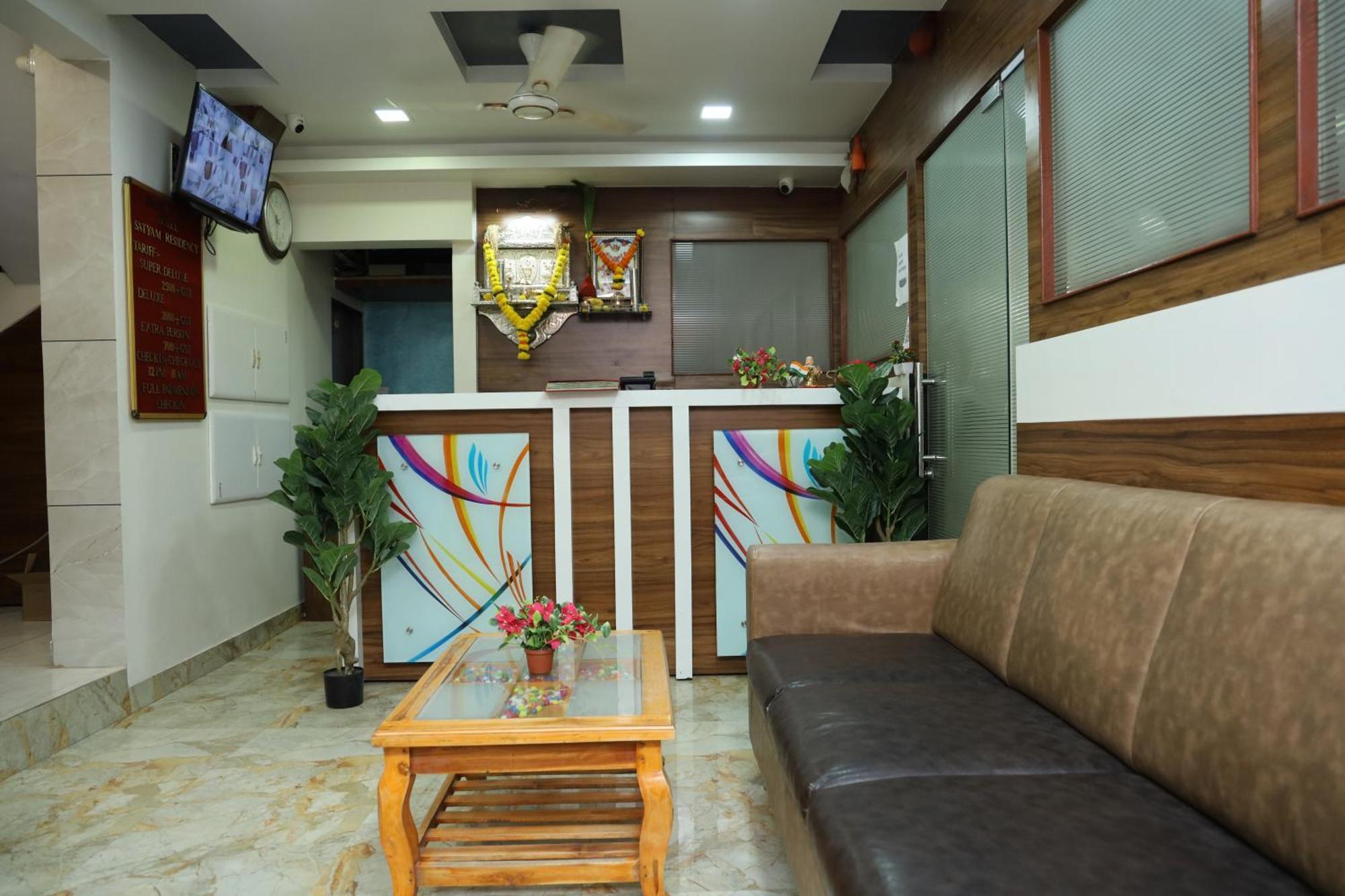 Hotel Satyam Residency Navi Mumbai Luaran gambar